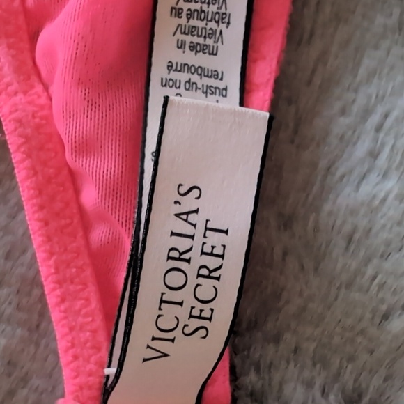 NWOT VICTORIA'S SECRET DREAM ANGELS BRA 32D - Picture 9 of 11